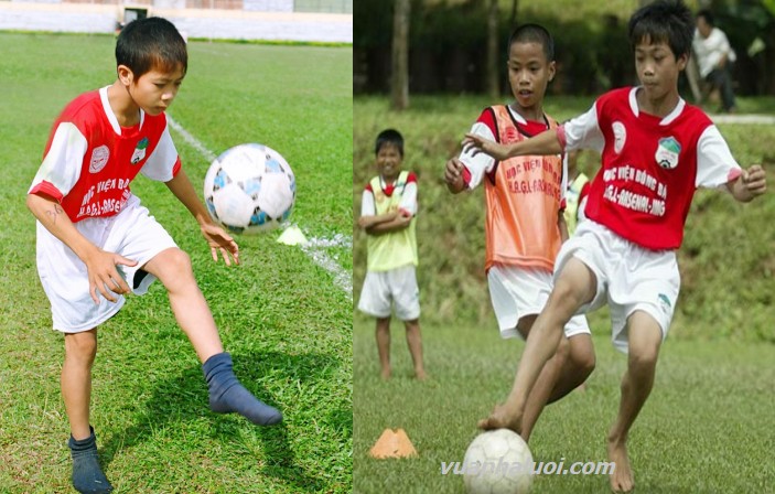 Công Phượng với tuổi thơ ham mê bóng đá