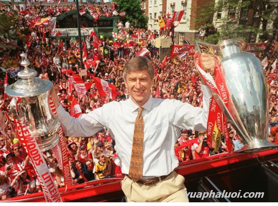 Wenger đạt nhiều chức vô địch cùng với Arsenal