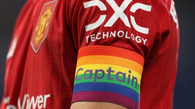 Manchester United hô hào kỳ thị đồng tính sau trận hòa Chelsea