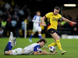 Tom Cleverley dính chấn thương đùi