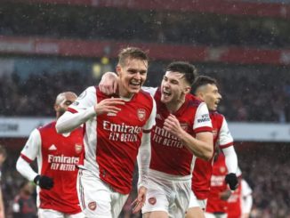 Kieran Tierney và Martin Odegaard