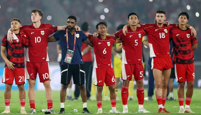 So sánh thu nhập cầu thủ giữa Liga 1 Indonesia và V-League (năm 2025)