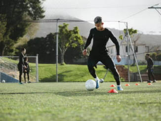 Top skill qua người của hậu vệ cánh