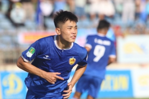 Câu chuyện Đình Bắc bị kỷ luật