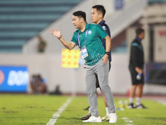 Thu nhập của HLV Vũ Hồng Việt