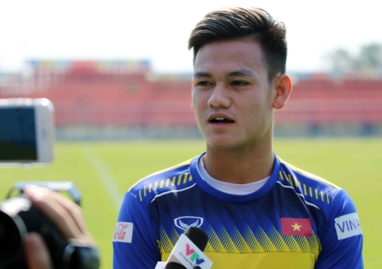 Thu nhập của cầu thủ Hồ Tấn Tài