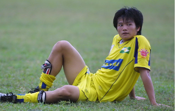 Thu nhập của cựu cầu thủ Văn Quyến